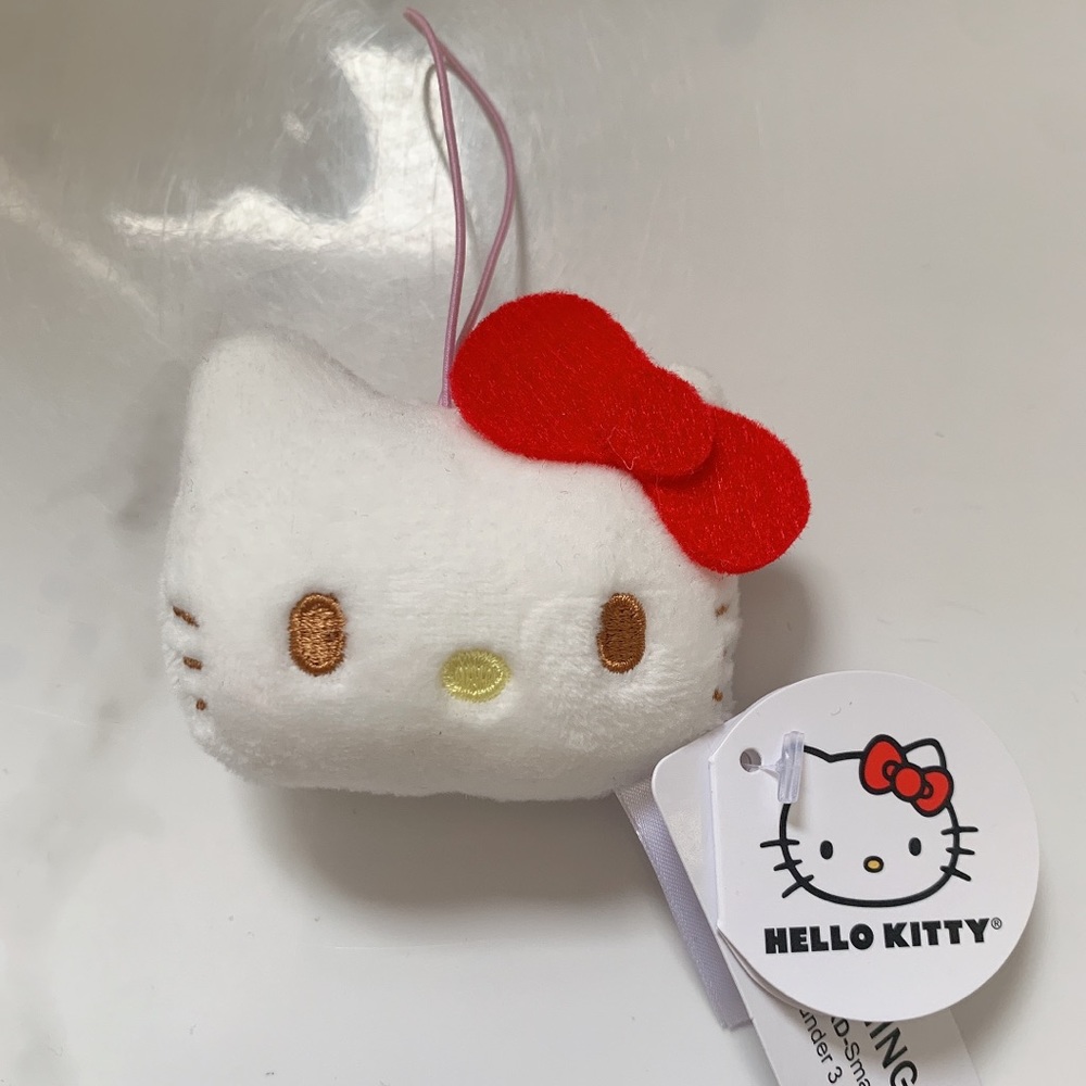 Hello Kitty Plush (keychain size)